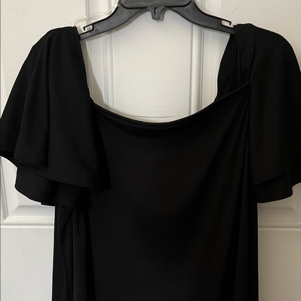 New Elegant Black Women's Top